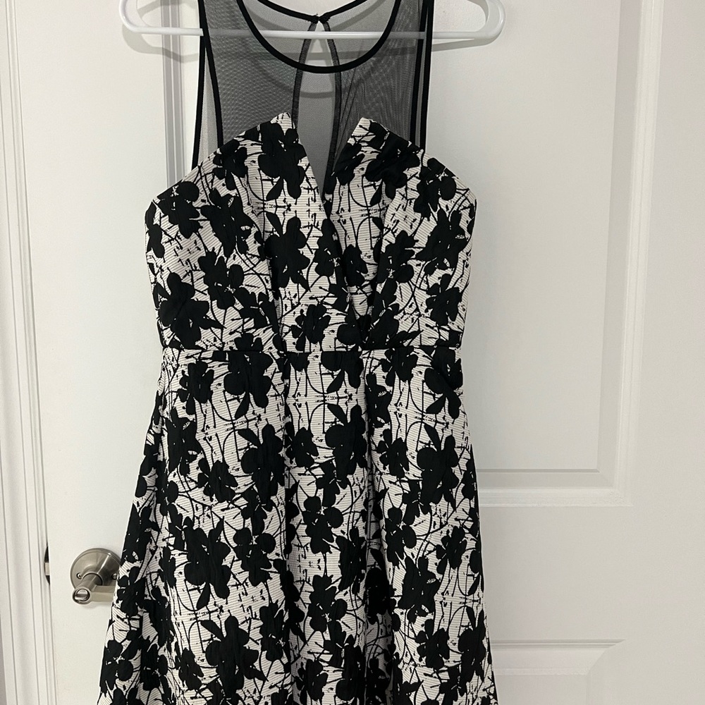 ✨Final Drop✨BCBGeneration Black Dress✨ - Picture 3 of 7